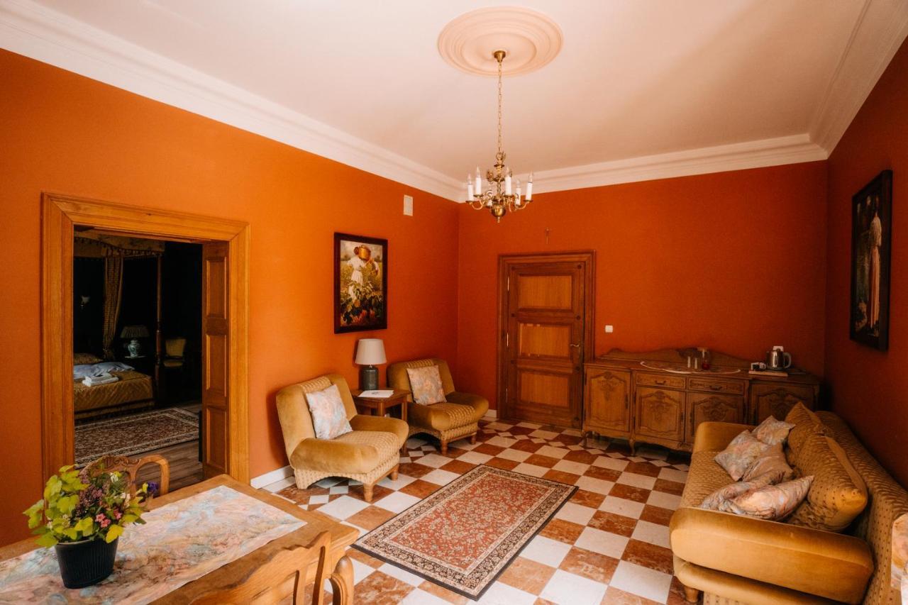 Palac Srodka Chrzypsko Wielkie Εξωτερικό φωτογραφία